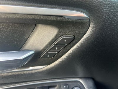 2021 RAM 1500 Laramie 4x4 Crew Cab 5'7" Box