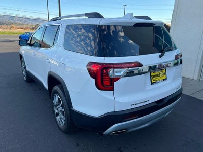 2023 GMC Acadia AWD SLT