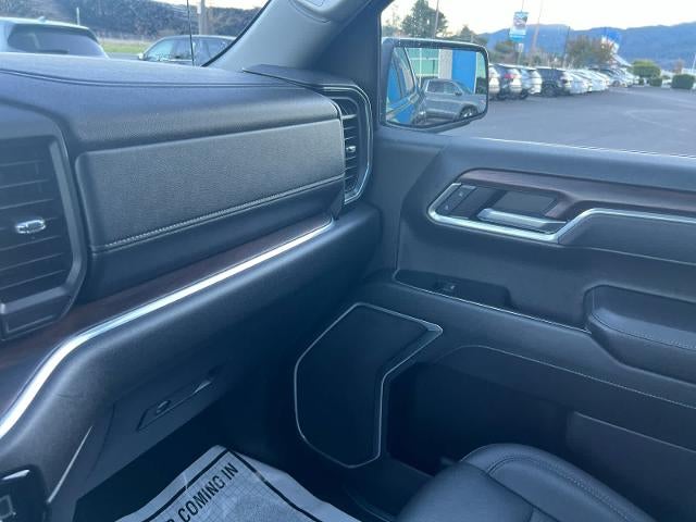 2025 GMC Sierra 1500 Crew Cab Short Box 4-Wheel Drive SLT