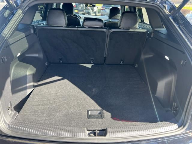 2024 Volkswagen Atlas Cross Sport 2.0T SE w/Technology 4MOTION