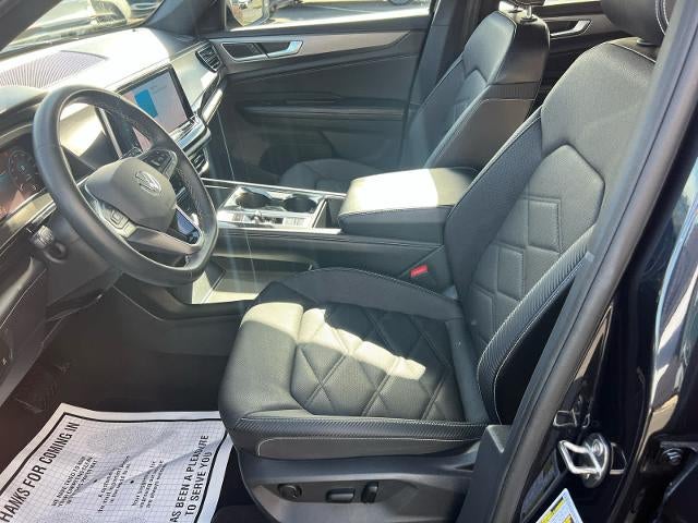 2024 Volkswagen Atlas Cross Sport 2.0T SE w/Technology 4MOTION