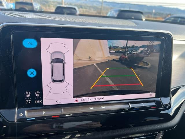 2024 Volkswagen Atlas Cross Sport 2.0T SE w/Technology 4MOTION