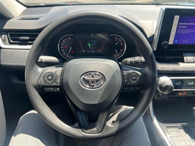 2025 Toyota RAV4 XLE AWD (Natl)