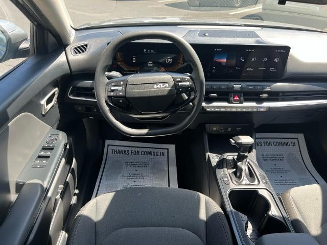 2025 Kia K4 LXS FWD