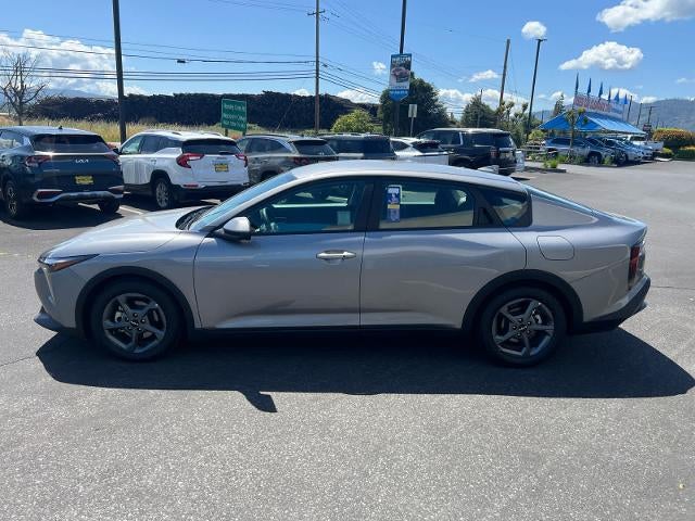 2025 Kia K4 LXS FWD