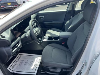 2025 Kia K4 LXS FWD