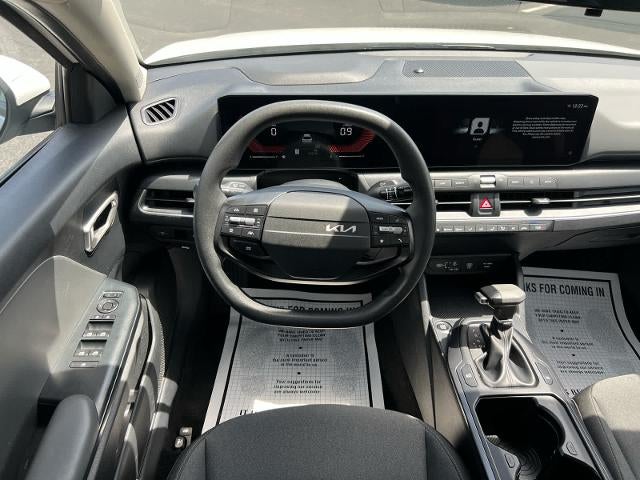 2025 Kia K4 LXS FWD