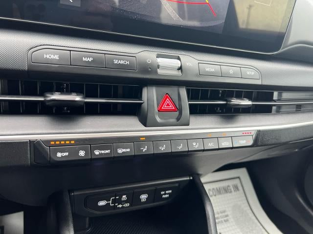 2025 Kia K4 LXS FWD
