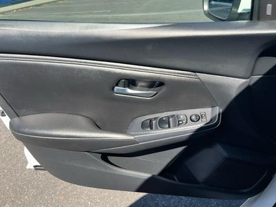 2024 Nissan Sentra SV CVT