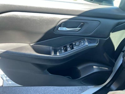 2024 Nissan Rogue AWD SV