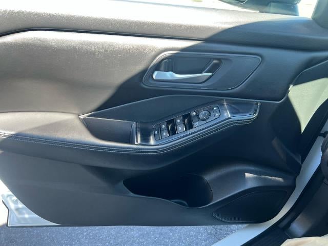 2024 Nissan Rogue AWD SV