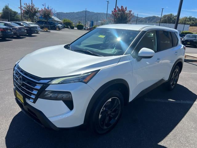2024 Nissan Rogue AWD SV
