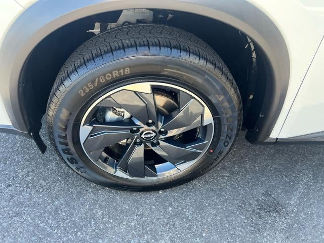 2024 Nissan Rogue AWD SV