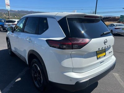 2024 Nissan Rogue AWD SV