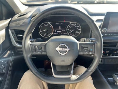 2025 Nissan Rogue AWD SV