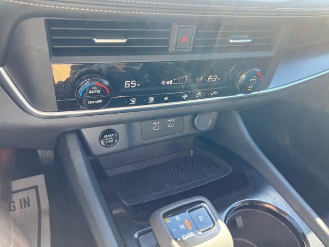 2025 Nissan Rogue AWD SV