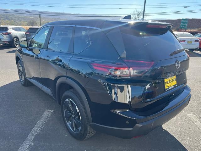 2025 Nissan Rogue AWD SV
