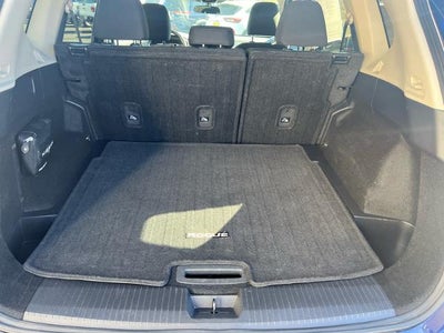 2025 Nissan Rogue AWD SV