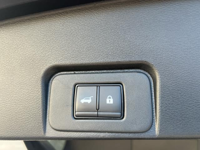 2025 Nissan Rogue AWD SV