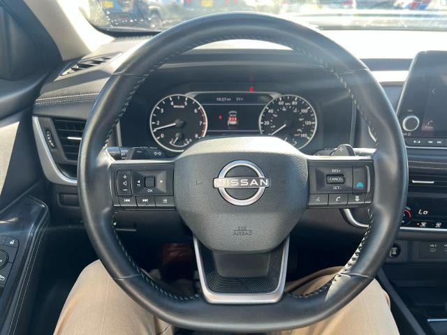 2025 Nissan Rogue AWD SV
