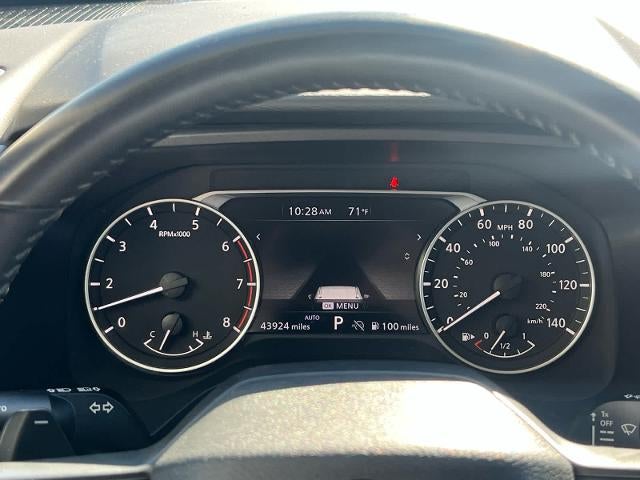 2025 Nissan Rogue AWD SV