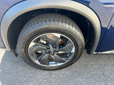 2025 Nissan Rogue AWD SV