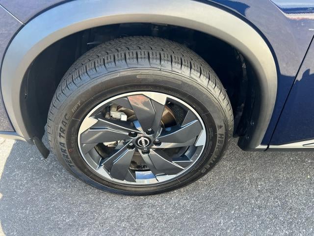 2025 Nissan Rogue AWD SV