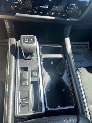 2024 Nissan Pathfinder SV 2WD