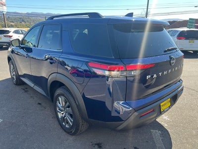 2024 Nissan Pathfinder SV 2WD