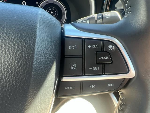 2025 Toyota Highlander XSE AWD (Natl)