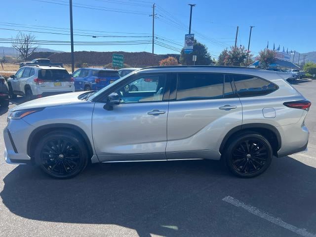2025 Toyota Highlander XSE AWD (Natl)