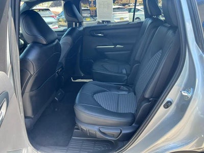 2025 Toyota Highlander XSE AWD (Natl)