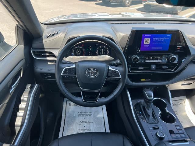 2025 Toyota Highlander XSE AWD (Natl)