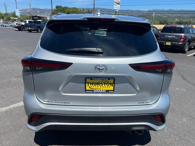 2025 Toyota Highlander XSE AWD (Natl)