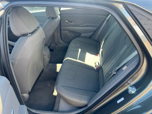 2025 Hyundai ELANTRA SEL Convenience IVT