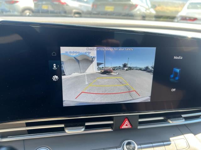 2025 Hyundai ELANTRA SEL Convenience IVT