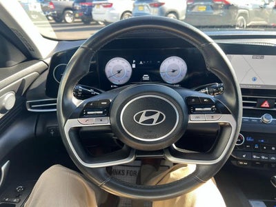 2025 Hyundai ELANTRA SEL Convenience IVT