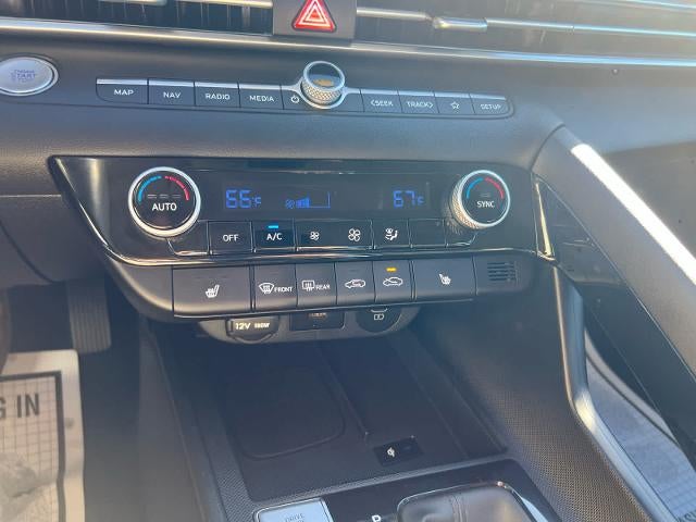 2025 Hyundai ELANTRA SEL Convenience IVT