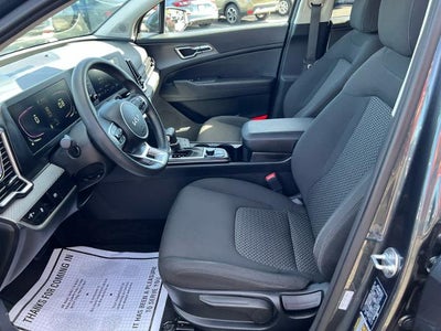 2025 Kia Sportage LX AWD