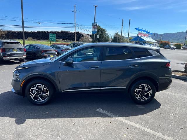 2025 Kia Sportage LX AWD