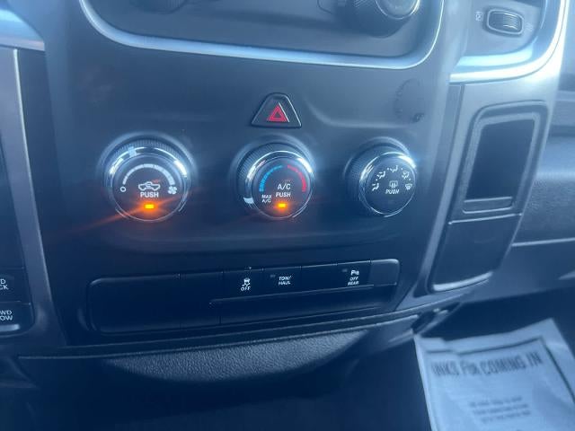 2024 RAM 1500 Classic Warlock 4x4 Crew Cab 5'7" Box