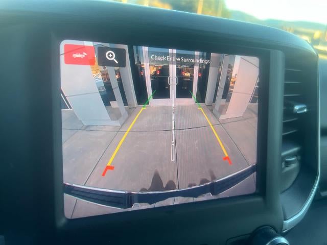 2023 RAM 1500 Big Horn 4x4 Crew Cab 5'7" Box