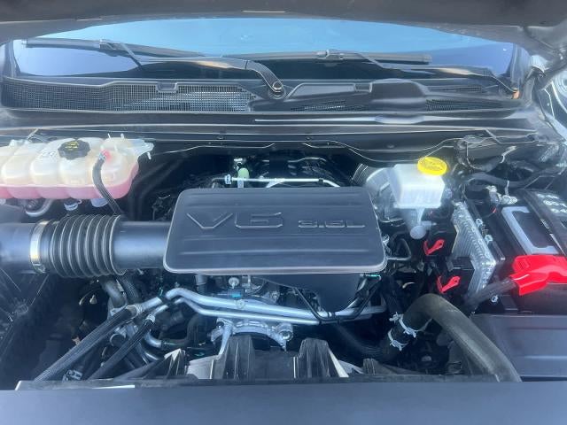 2023 RAM 1500 Big Horn 4x4 Crew Cab 5'7" Box