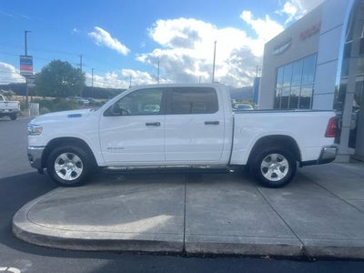2025 RAM 1500 Big Horn 4x4 Crew Cab 5'7" Box