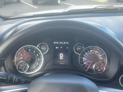 2025 RAM 1500 Big Horn 4x4 Crew Cab 5'7" Box