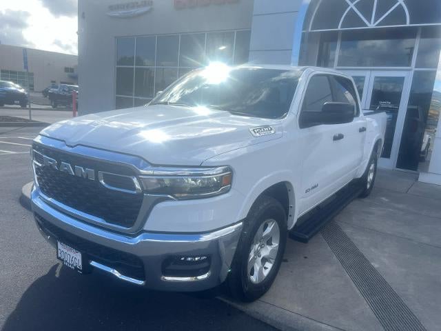2025 RAM 1500 Big Horn 4x4 Crew Cab 5'7" Box