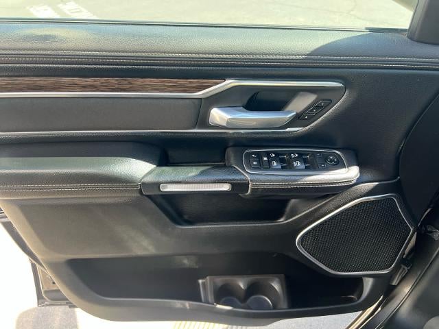 2019 RAM 1500 Laramie 4x4 Crew Cab 5'7" Box