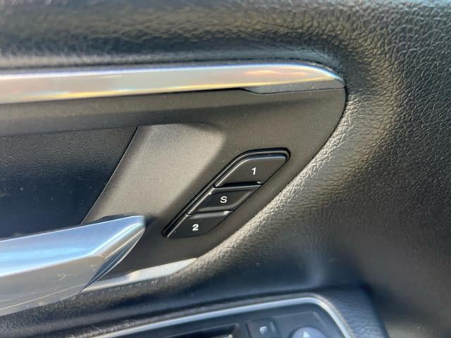 2019 RAM 1500 Laramie 4x4 Crew Cab 5'7" Box
