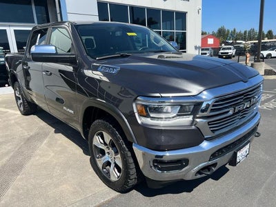 2019 RAM 1500 Laramie 4x4 Crew Cab 5'7" Box