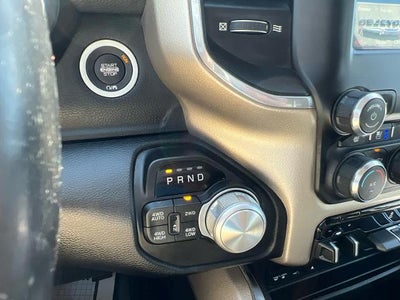 2019 RAM 1500 Laramie 4x4 Crew Cab 5'7" Box